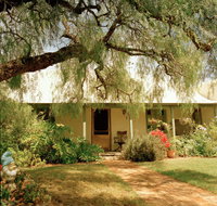 Rock of Ages Cottage Bed and Breakfast - Timeshare Accommodation