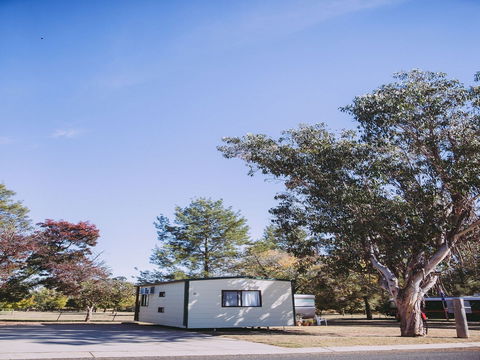 Boorowa Caravan Park - Timeshare Accommodation 2