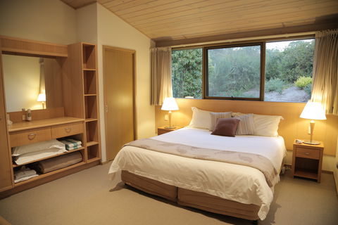 Gipsy Point Lakeside - Timeshare Accommodation 2