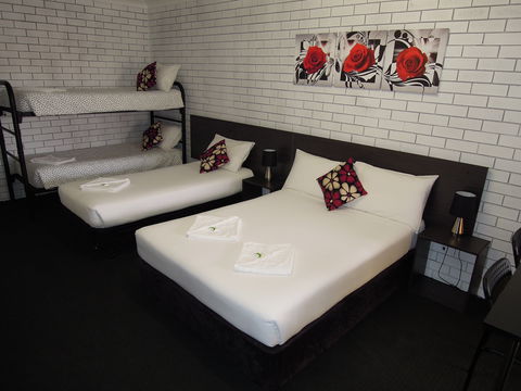 Jackaroo Apartments - Motel - Timeshare Accommodation 2