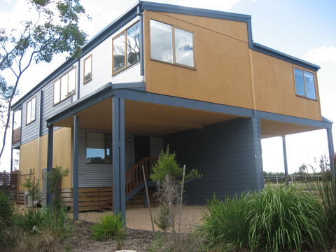 Lakes Beachfront Holiday Park - Timeshare Accommodation 0