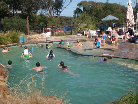 Lakes Beachfront Holiday Park - Timeshare Accommodation 1