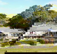 Llarrinda Bed  Breakfast