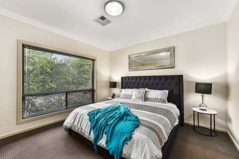 Mount Gambier Apartments - Accommodation On Lansell 1 - Timeshare Accommodation 0