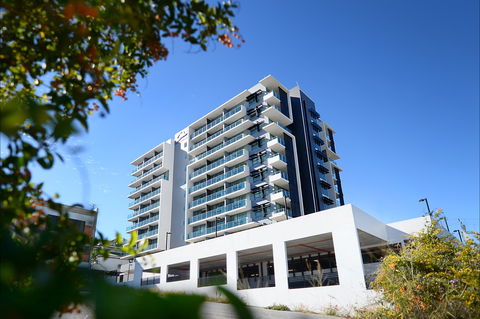 Oaks Gladstone Grand Hotel - Timeshare Accommodation 1