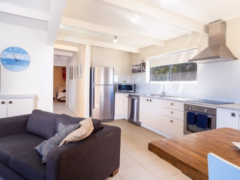 Seaview Getaway | Dunbogan - Timeshare Accommodation 1