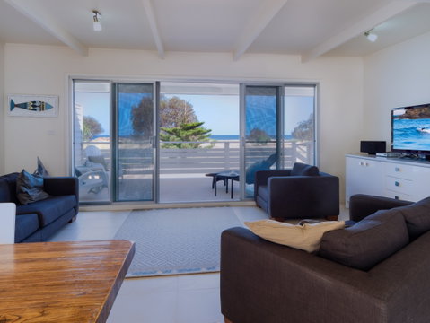Seaview Getaway | Dunbogan - Timeshare Accommodation 2