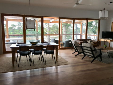 The Lakehouse Beechworth - Timeshare Accommodation 2