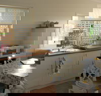 The Friendly Chat Bed and Breakfast and Self-contained Accommodation - Timeshare Accommodation