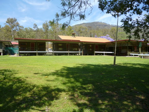 Christmas Creek Cafe` And Cabins - Timeshare Accommodation 2