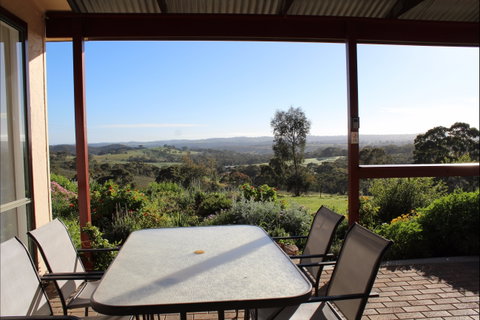 Clare View Accommodation - Clare View Cottage - Timeshare Accommodation 0