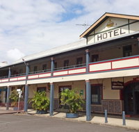 Crown Hotel Motel