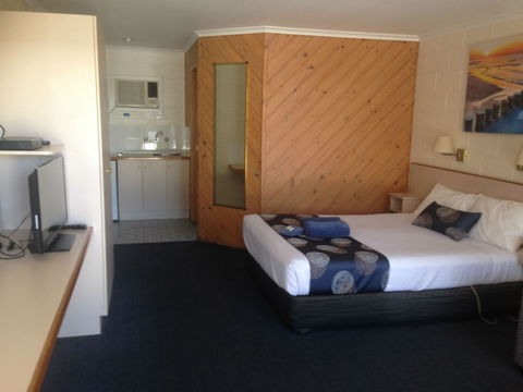 Cunningham Shore Motel - Timeshare Accommodation 1