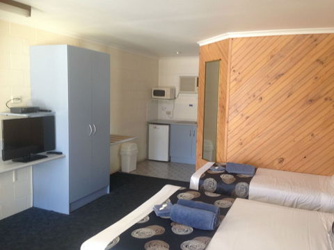 Cunningham Shore Motel - Timeshare Accommodation 2
