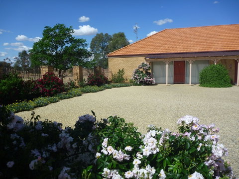 Fairways Bed And  Breakfast At Jerilderie - Timeshare Accommodation 1