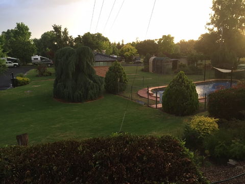 Inverell Caravan Park - Timeshare Accommodation 2