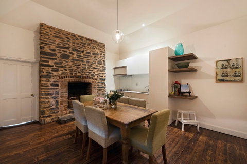 Jacob's Estate Cottage - Timeshare Accommodation 2