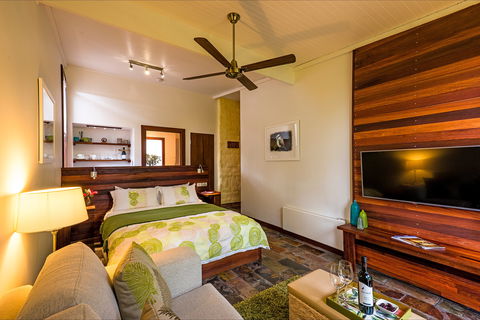 Mulberry Lodge  Country Retreat - Timeshare Accommodation 2