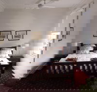 The Corner Hotel Alexandra - Timeshare Accommodation