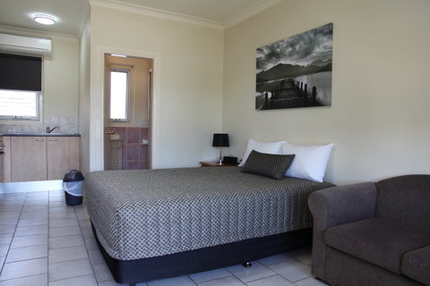 Tumut Apartments - Timeshare Accommodation 1