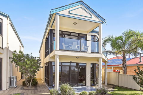 63 Franklin Parade - Timeshare Accommodation 1