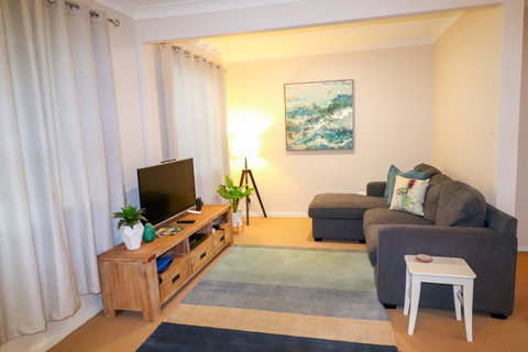 Beachside Cottage At Blacksmiths - Timeshare Accommodation 1