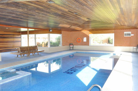 Bell Tower Inn - Timeshare Accommodation 1