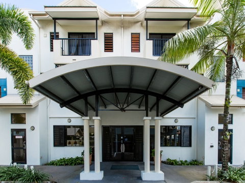 Cairns Queens Court - Timeshare Accommodation 1