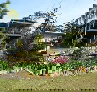 Echostayz Blenheim Beach House