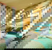 No. 6 Luxury Private Haven