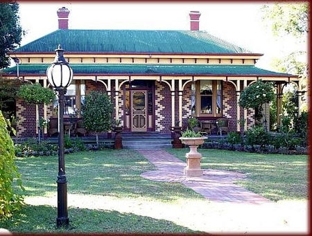 Tara House Bed And Breakfast - Timeshare Accommodation 0