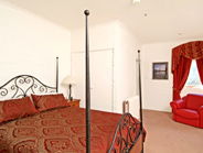 Crest Castle Bed And Breakfast - Timeshare Accommodation 1