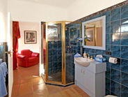Crest Castle Bed And Breakfast - Timeshare Accommodation 2