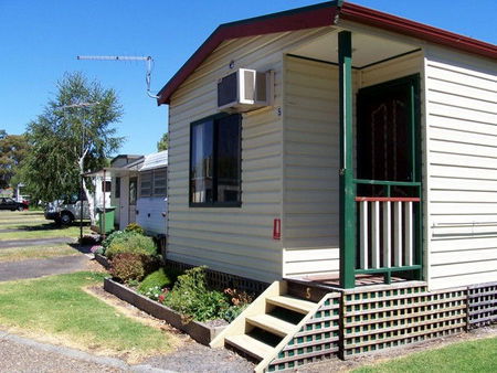 Leongatha Apex Caravan Park - Timeshare Accommodation 0