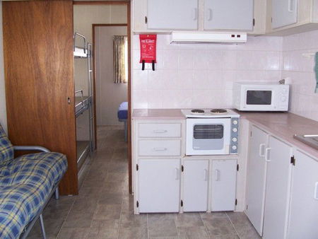 Leongatha Apex Caravan Park - Timeshare Accommodation 4