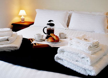 Hut On The Hill Heathcote - Timeshare Accommodation 3