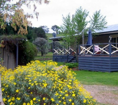 Buttercup Cottage & Apartment - Timeshare Accommodation 2