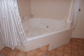 Burke  Wills Motor Inn