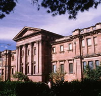 Australian Museum - Timeshare Accommodation