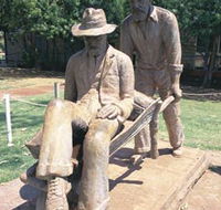 Russian Jack Memorial - Timeshare Accommodation