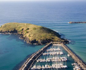 Muttonbird Island Nature Reserve - Timeshare Accommodation 0