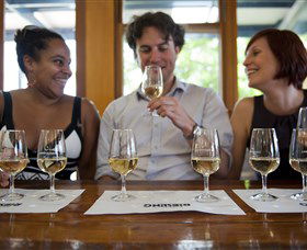 Lambert Vineyards Cellar Door - Timeshare Accommodation 3