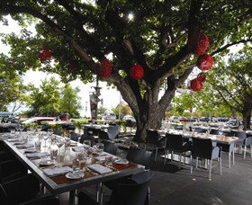 Char Restaurant At Admiralty - Timeshare Accommodation 1