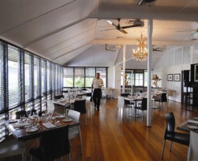 Char Restaurant At Admiralty - Timeshare Accommodation 4