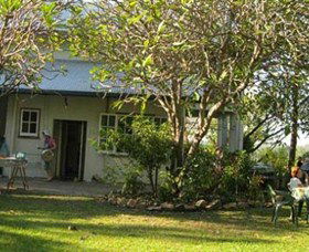 Afternoon Tea At Burnett House - Timeshare Accommodation 3