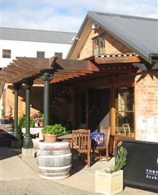 Eling Forest Cellar Door And Cafe - Timeshare Accommodation 2