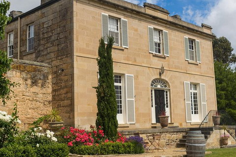 A Sommelier Guided Tour: Thursday Afternoon Wine Gin Cheese & Cocktails - Timeshare Accommodation 4