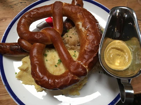 Adelaide Hills And Hahndorf Tour From Adelaide With Wine And Cheese Tasting - Timeshare Accommodation 5