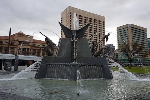 Adelaide Highlights, Hahndorf & McLaren Vale Wine Tasting And Sightseeing Tour - Timeshare Accommodation 8