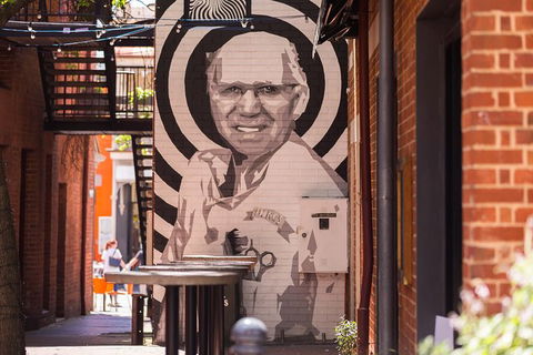 Adelaide 90-Minute Pedicab Tour: Street Art Experience - Timeshare Accommodation 3